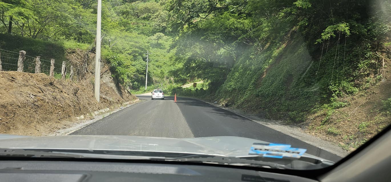 1692130156 Recorriendo el tramo carretero de Puerto Frio a San Antonio