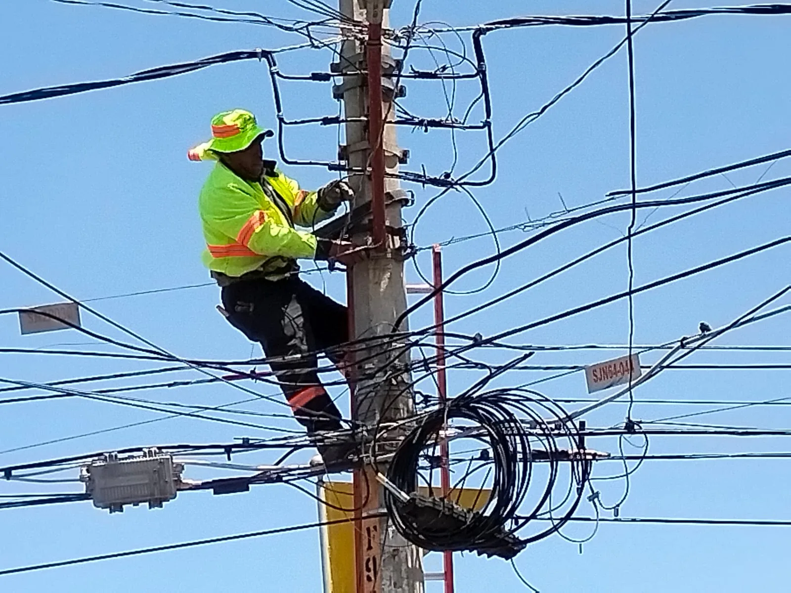 1692140513 En la Avenida Mexico limite entre PUXTLA y San JUAN jpg