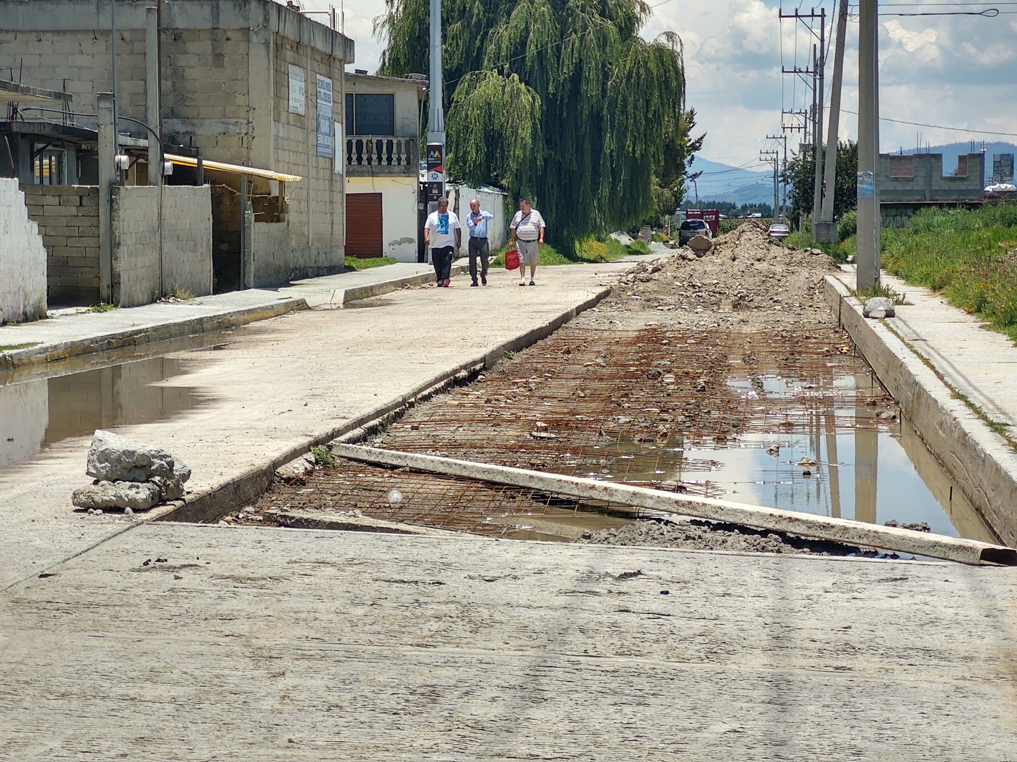 1692194507 919 Avanzamos en la primera etapa de la pavimentacion con concreto