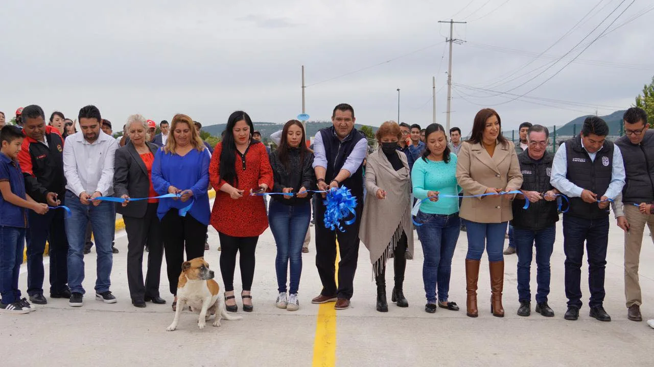 1692202346 INAUGURACION DE OBRA EN SALITRILLO El presidente municipal Milton Castaneda jpg