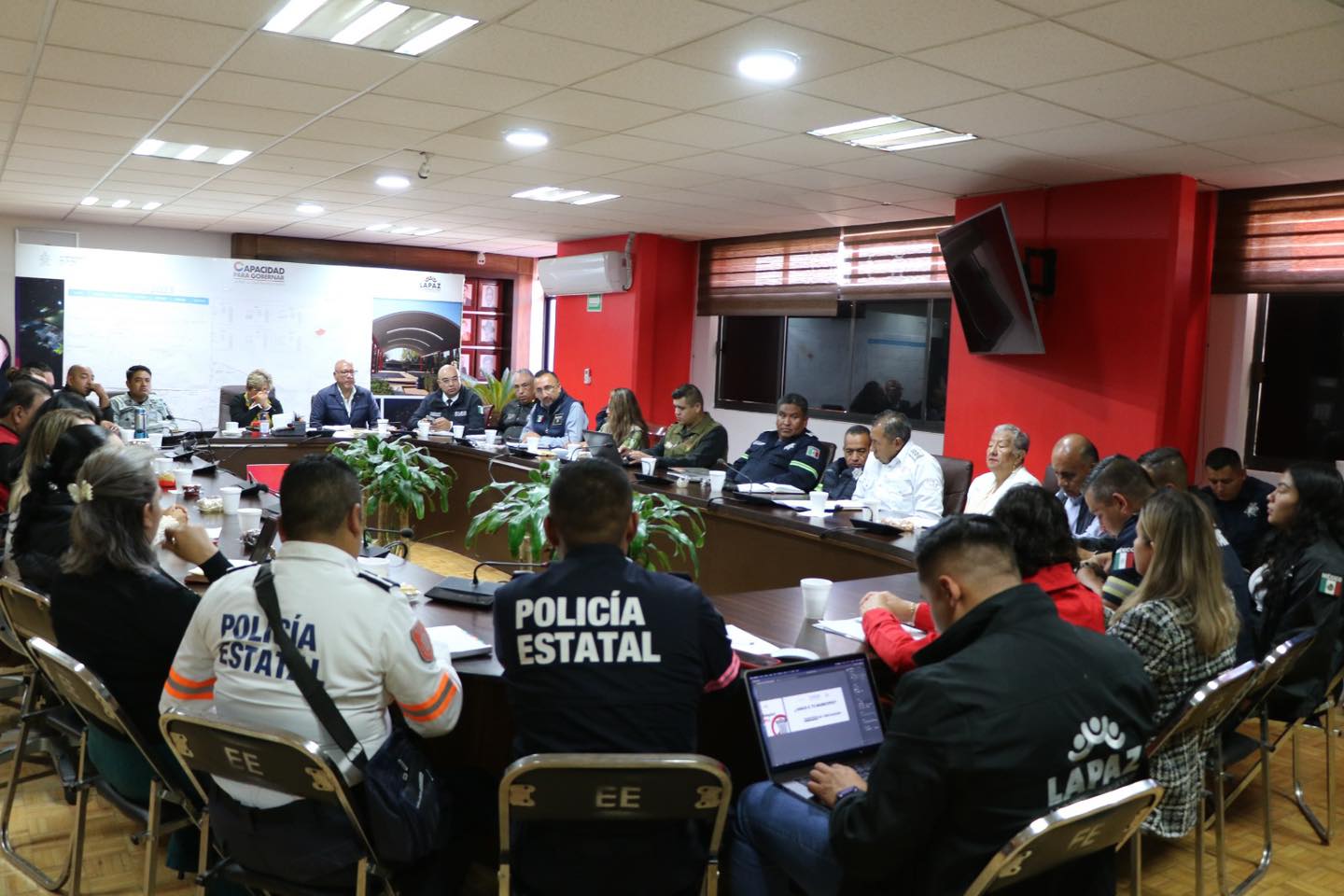 1692206172 551 SEGURIDAD La Presidenta Municipal Cristina Gonzalez Cruz en coordinacion