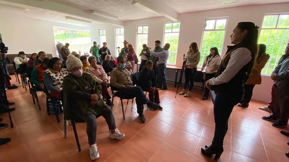 1692214159 845 El GobiernoParaTodos hizo entrega de la Casa del AdultoMayor en