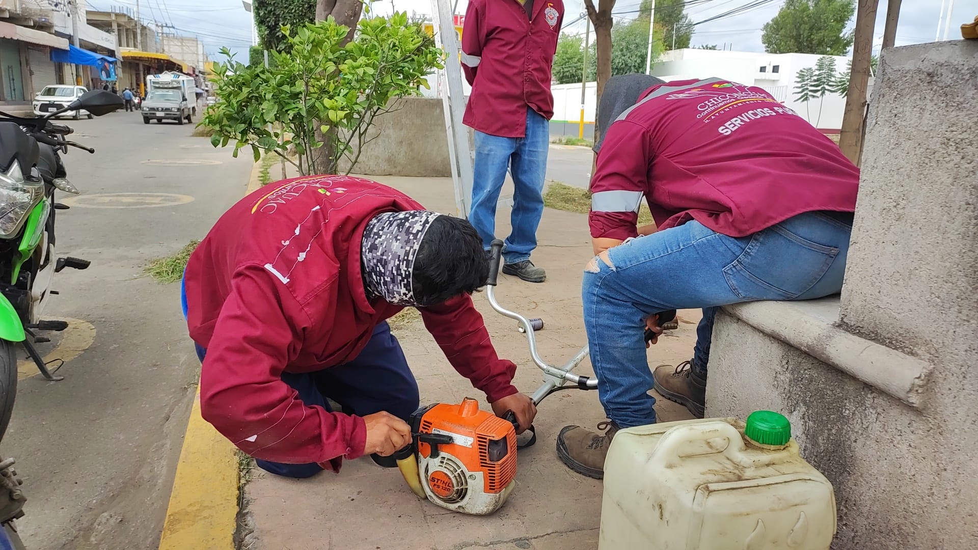 1692217070 200 Personal de parques y panteones realizaron las siguientes actividades en