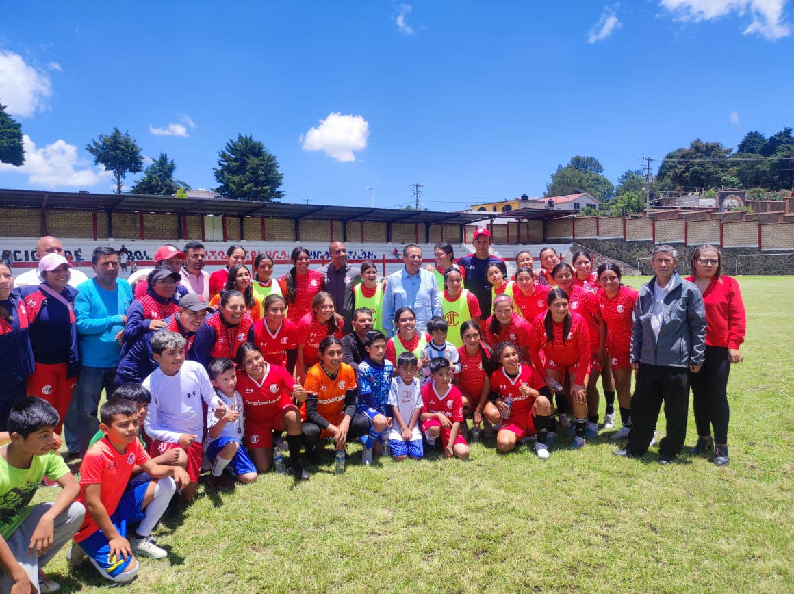 1692284245 453 En dias pasados nos visitaron las CAMPEONAS del futbol femenil