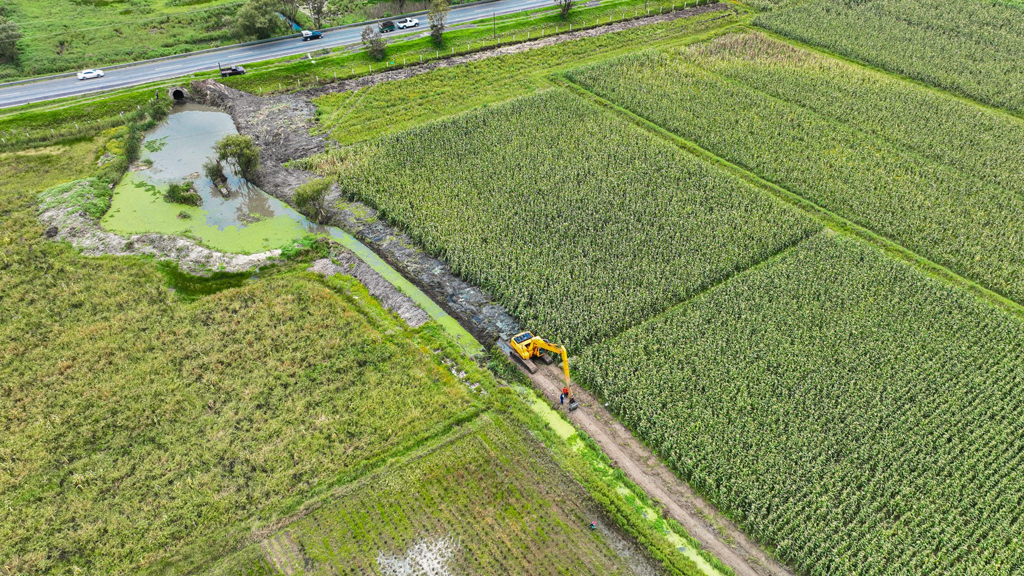 1692365206 673 Desasolvamos mas de 2 kilometros del canal de captacion de