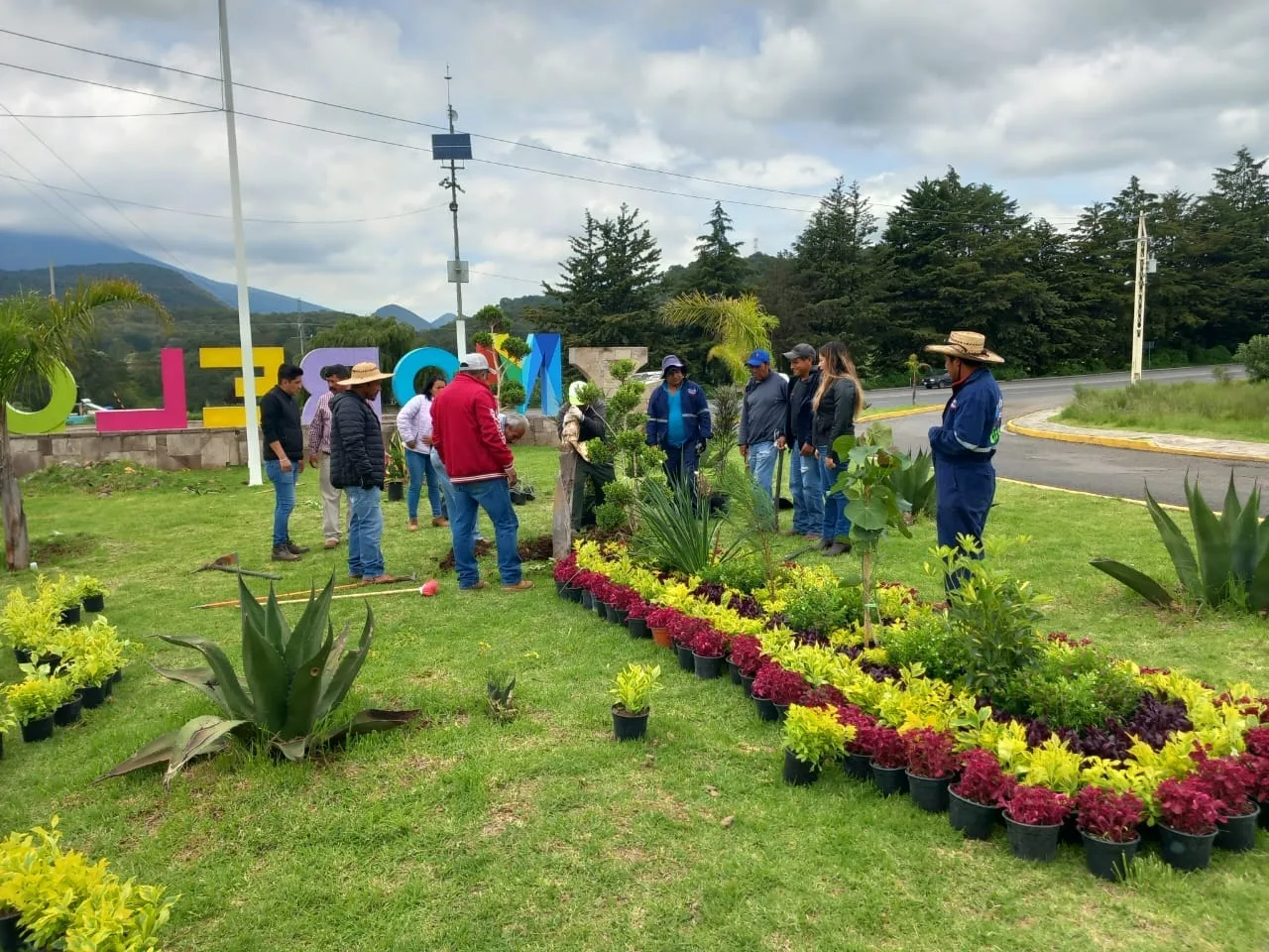 1692372126 Estamos dando mantenimiento al boulevard para seguir mejorando nuestra imagen jpg