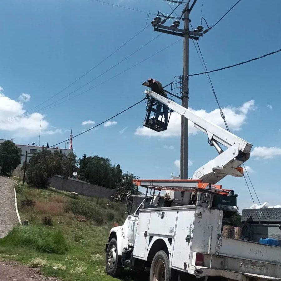 1692381866 152 Por instrucciones de nuestro Presidente Municipal se le brindo el