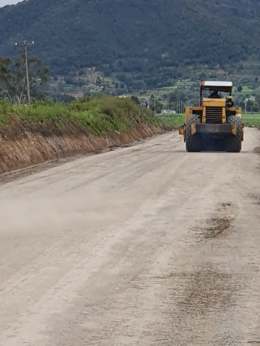 1692386624 622 Iniciamos trabajos preparatorios para mejorar la infraestructura vial en San