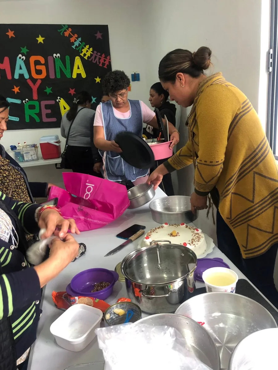 1692398525 695 CURSO DE GELATINA ARTISTICA EN EL CALMECAC DE COLONIA LA