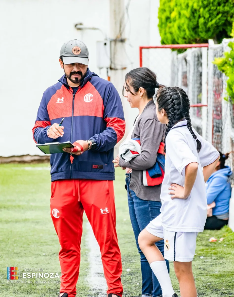 1692458032 749 ¡Juntos por el deporte ¡Muchas felicidades a nuestros jovenes que