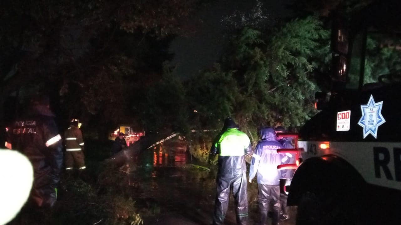 1692541426 944 La Coordinacion de Proteccion Civil y Bomberos de Metepec brinda