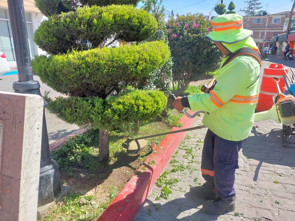 1692547769 118 Las labores no paran para el personal de la Direccion