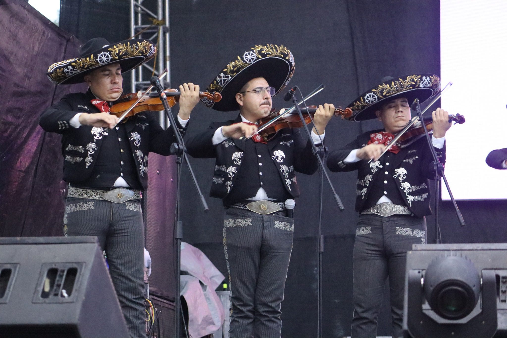 1692713947 610 Asi se vivio el Festival Multicultural Tehuilloyocan con el Mariachi