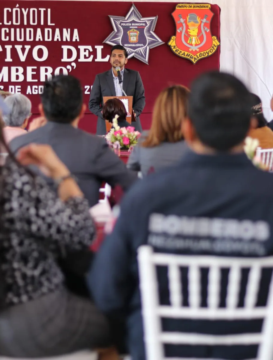 1692729266 477 Entrega de reconocimientos al Cuerpo de Bomberos por partel del