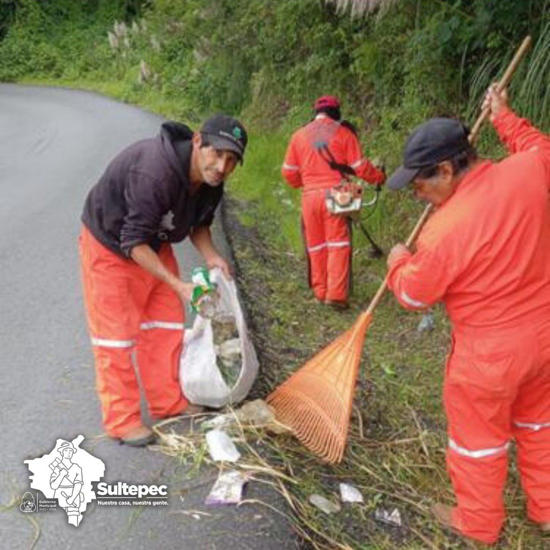 1692817875 494 El equipo de Servicios Publicos del Ayuntamiento de Sultepec trabaja