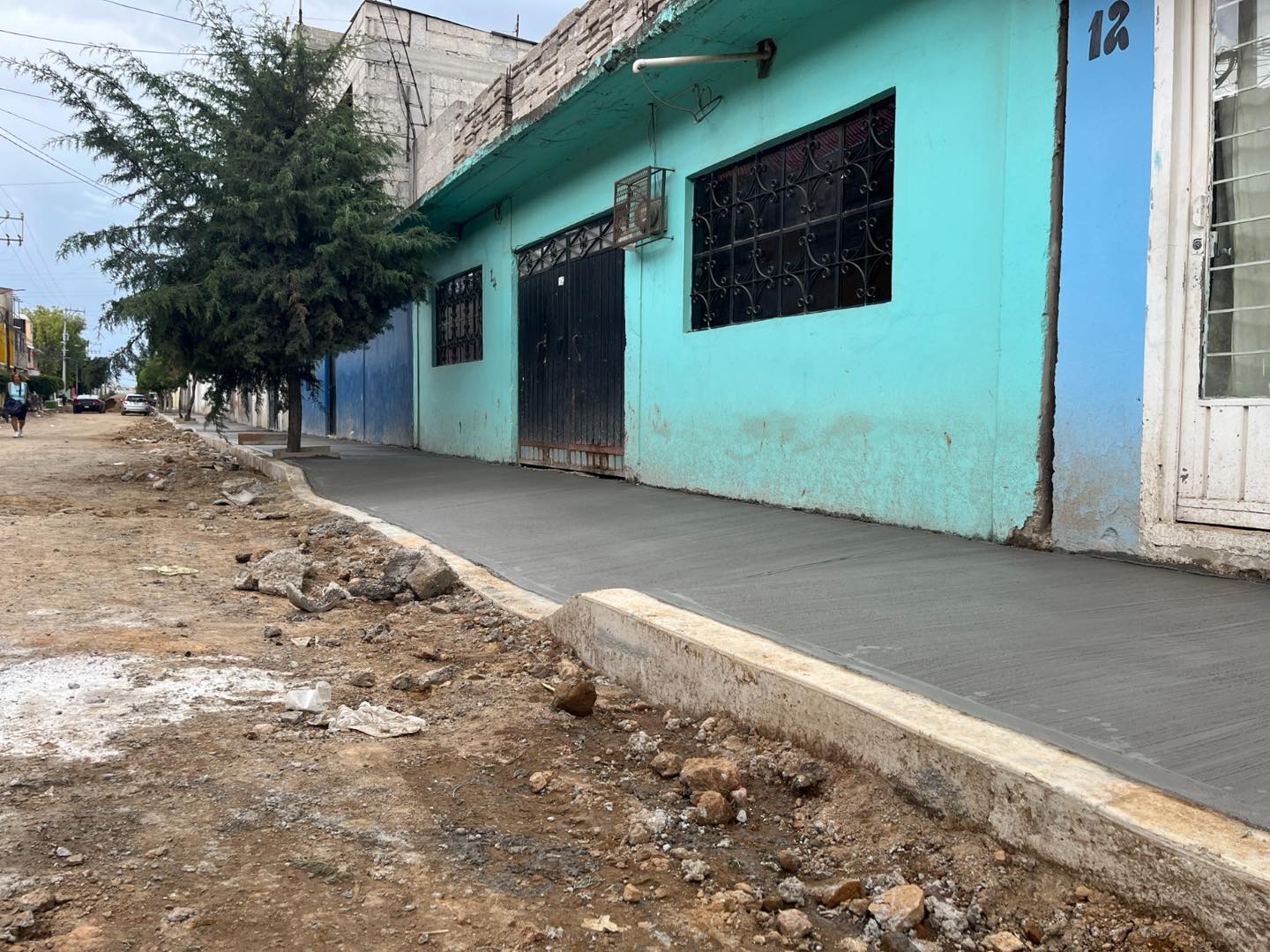 1692971917 509 INFRAESTRUCTURA Se realizan los trabajos de pavimentacion con concreto