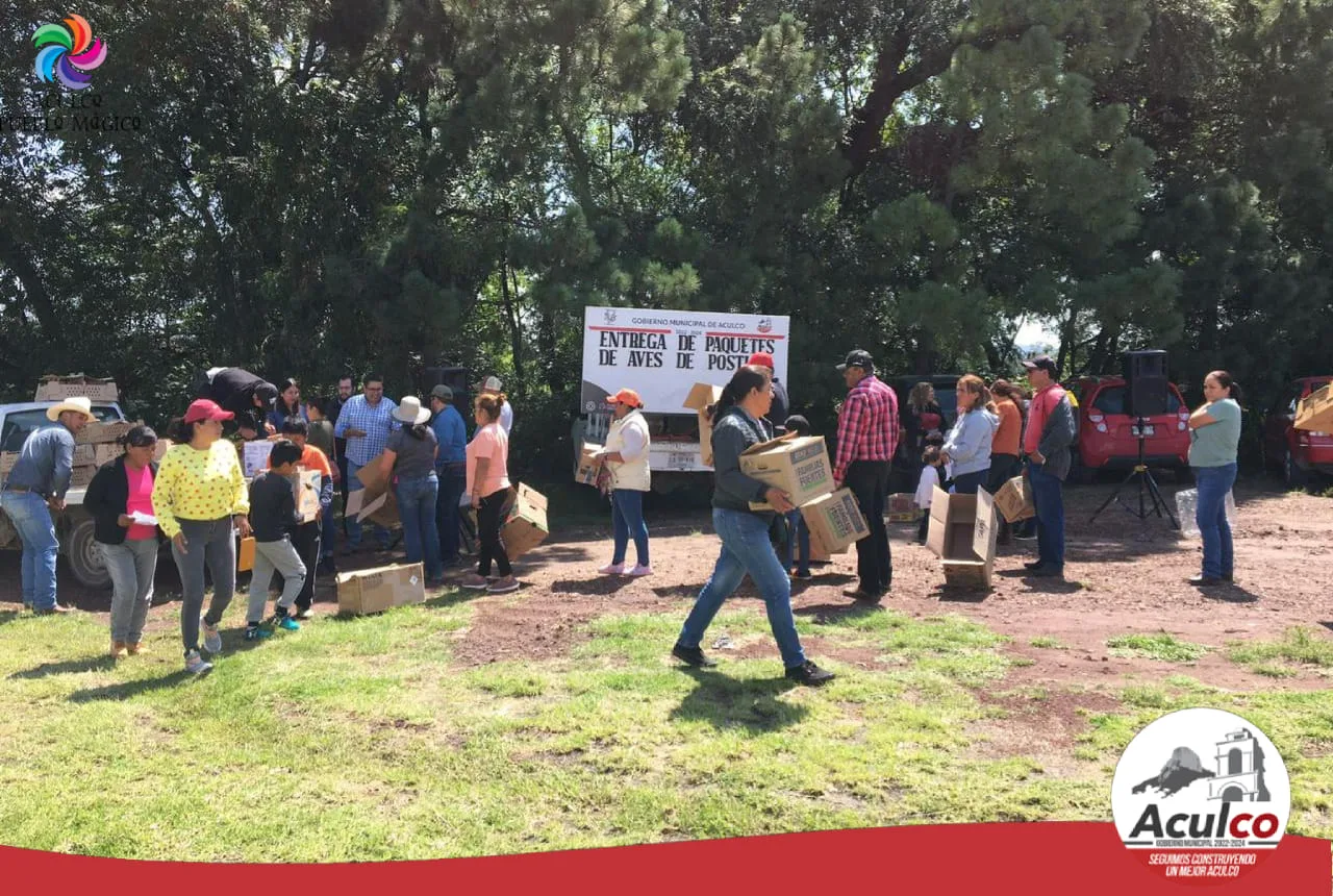 1692976578 Esta tarde hicimos entrega de Paquetes de Aves de Postura jpg