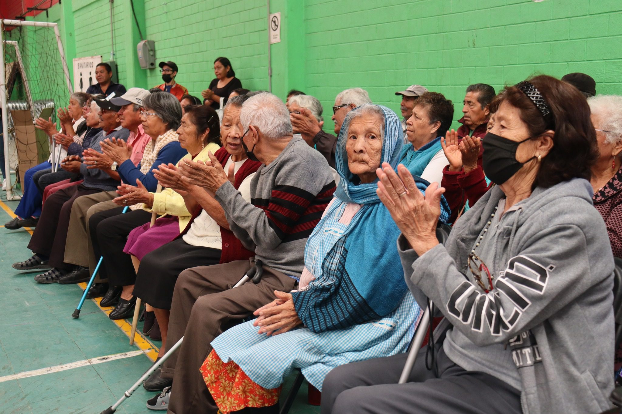 1692980968 633 Entrega de apoyos funcionales El Presidente Municipal Juan Carlos Uribe