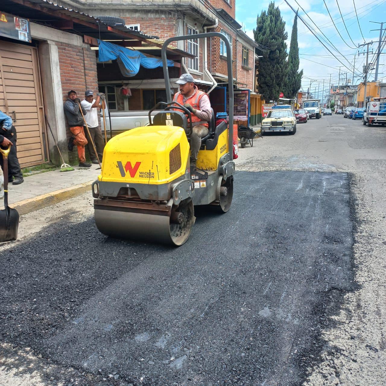 1693003646 670 Estamos dando todo para terminar con todos los baches de