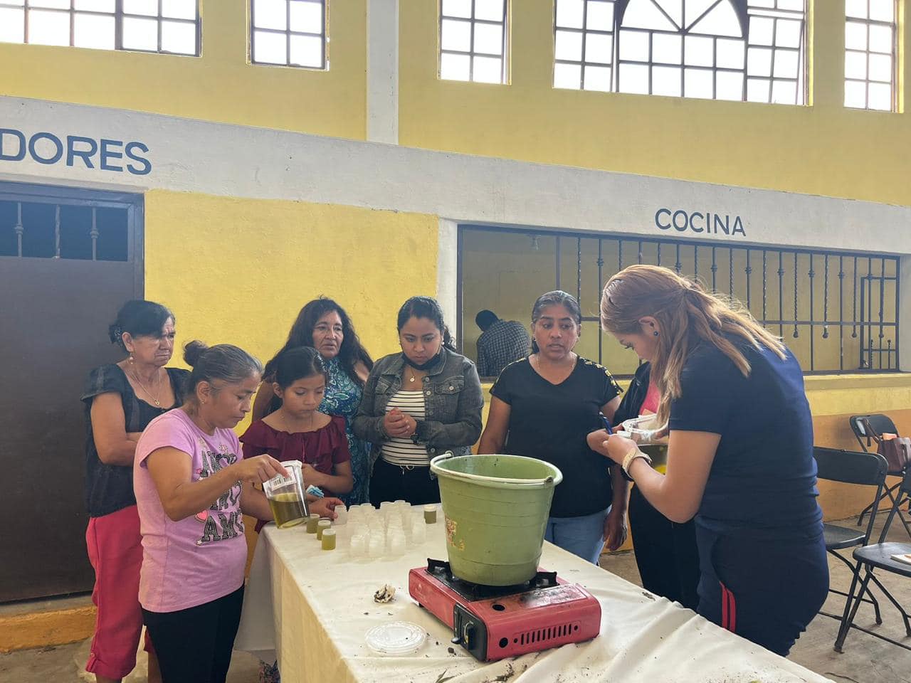 1693006733 682 Participaron personal del Instituto Municipal de la Mujer y personas