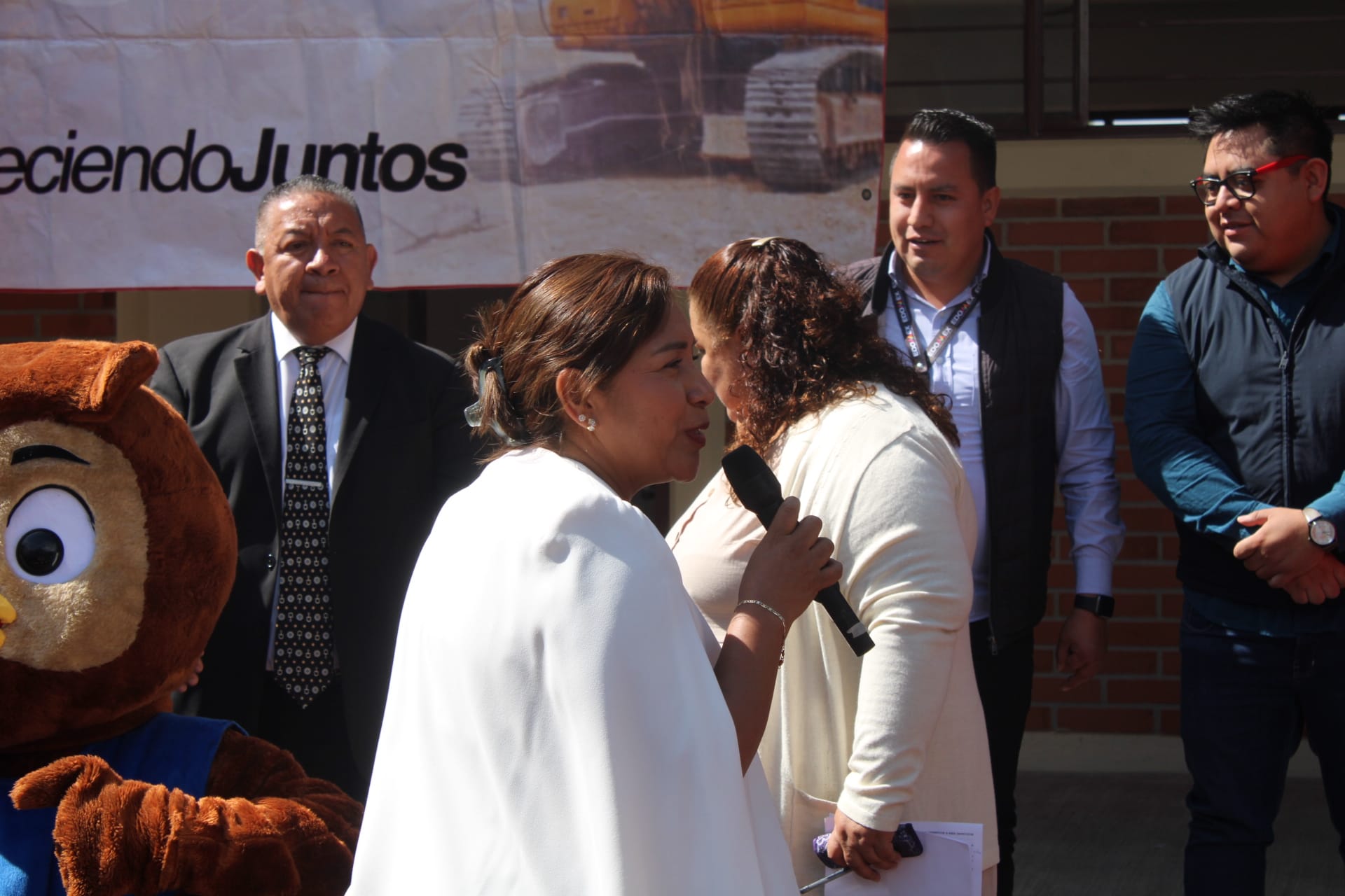 1693054959 565 Entrega de Aulas en Preparatoria Oficial No334