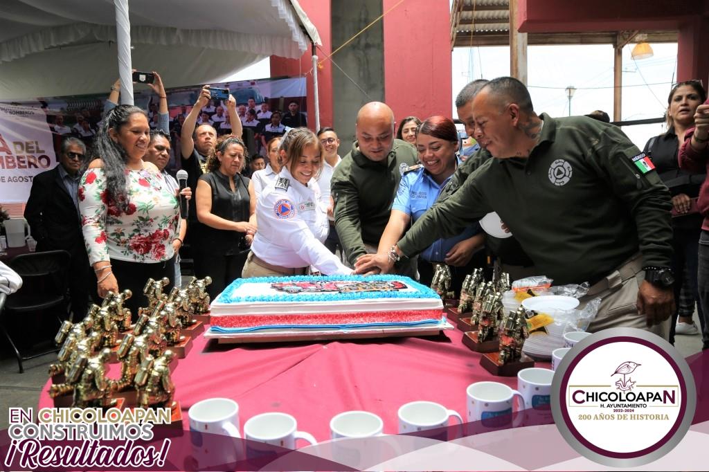 1693141753 993 Nuestro agradecimiento y reconocimiento mas profundo a todos los bomberos