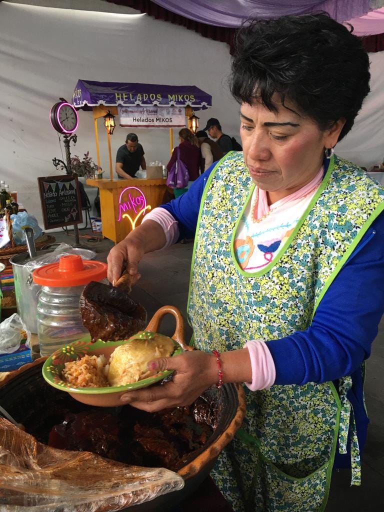 1693156298 504 CONTINUA LA MUESTRA GASTRONOMICA Y ARTESANAL EN CHIMALHUACAN