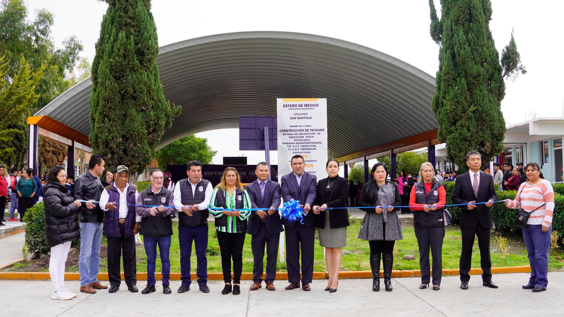 1693242879 848 INAUGURACION DE OBRA El presidente municipal Milton Castaneda Diaz