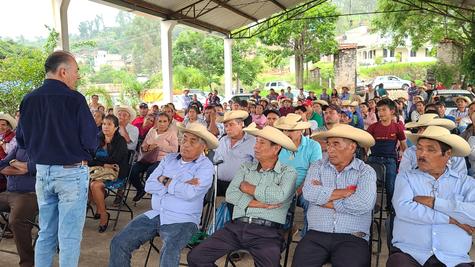 1693260338 335 RLR Beneficiando al campo se favorece todo el municipio