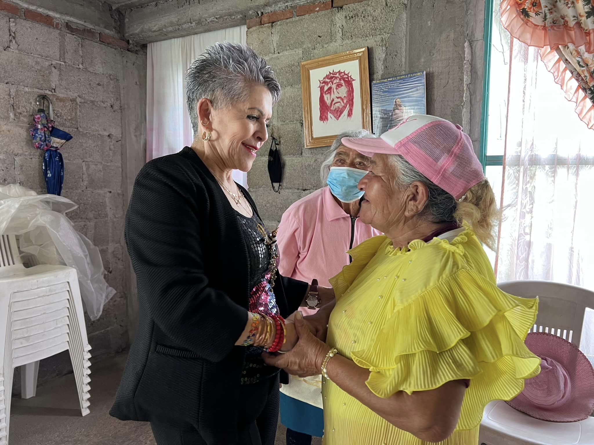 1693314549 108 Los Abuelitos son una parte fundamental en el nucleo familiar