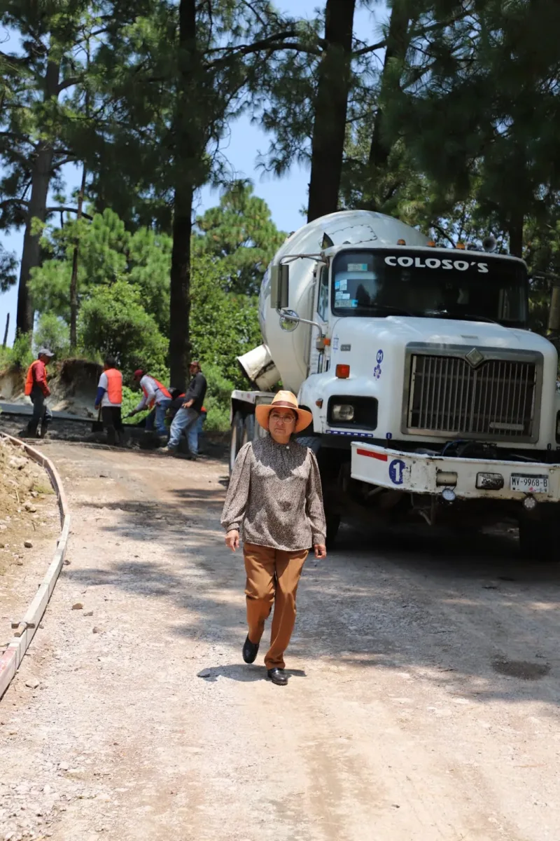 1693338836 Para concluir este recorrido de supervision la Presidenta Municipal Maria scaled