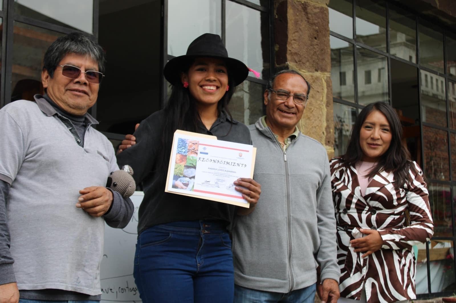 1693346719 256 Durante 3 dias artesanos y aprendices del municipio tomaron un