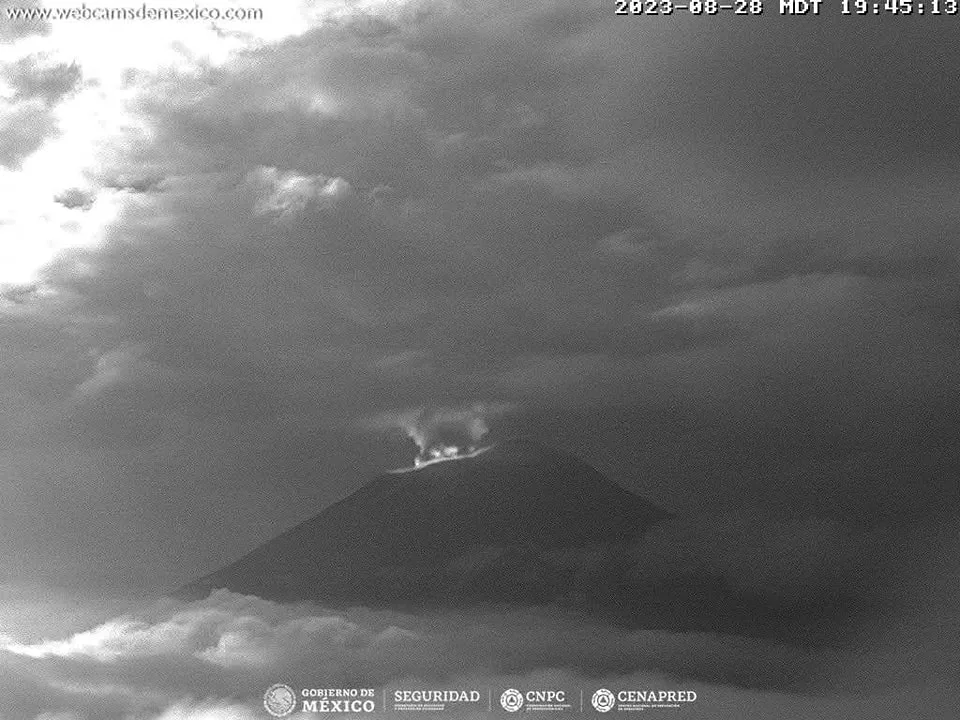 1693348869 EL SEMAFORO DE ALERTA VOLCANICA PERMANECE EN AMARILLO FASE 2 jpg