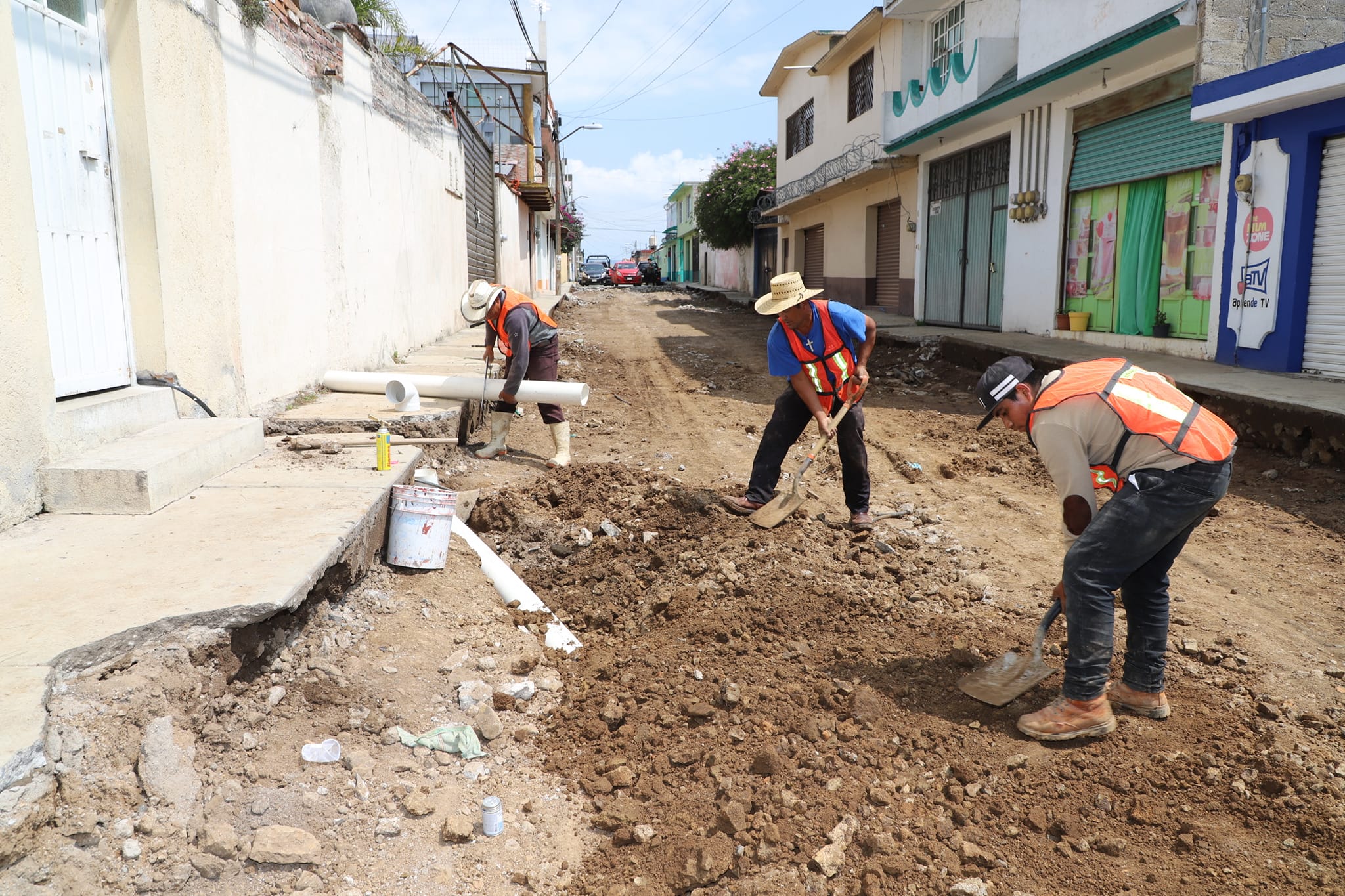 1693410647 504 Esta manana la Presidenta Municipal Maria Luisa Carmona Alvarado realizo