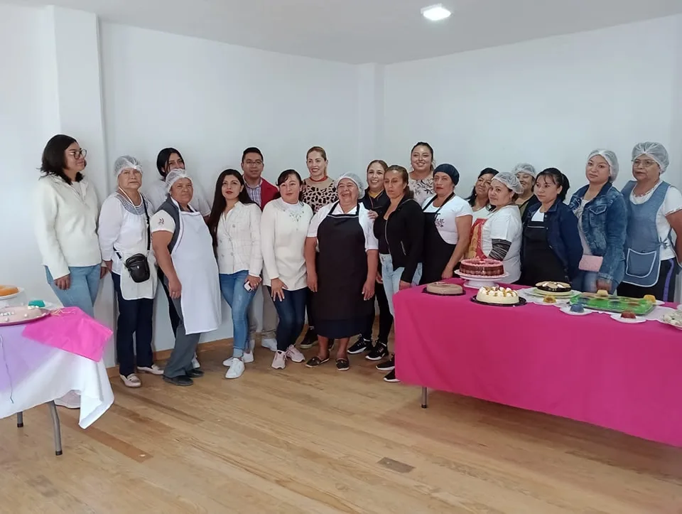 1693431797 CLAUSURA DEL CURSO DE GELATINA ARTISTICA EN EL CALMECAC DE jpg