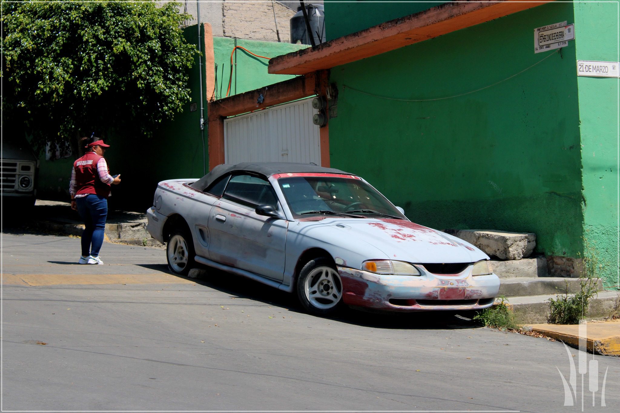 1693490574 886 OBSTRUYENDO LA VIA PUBLICA Elementos de la Direccion de Desarrollo