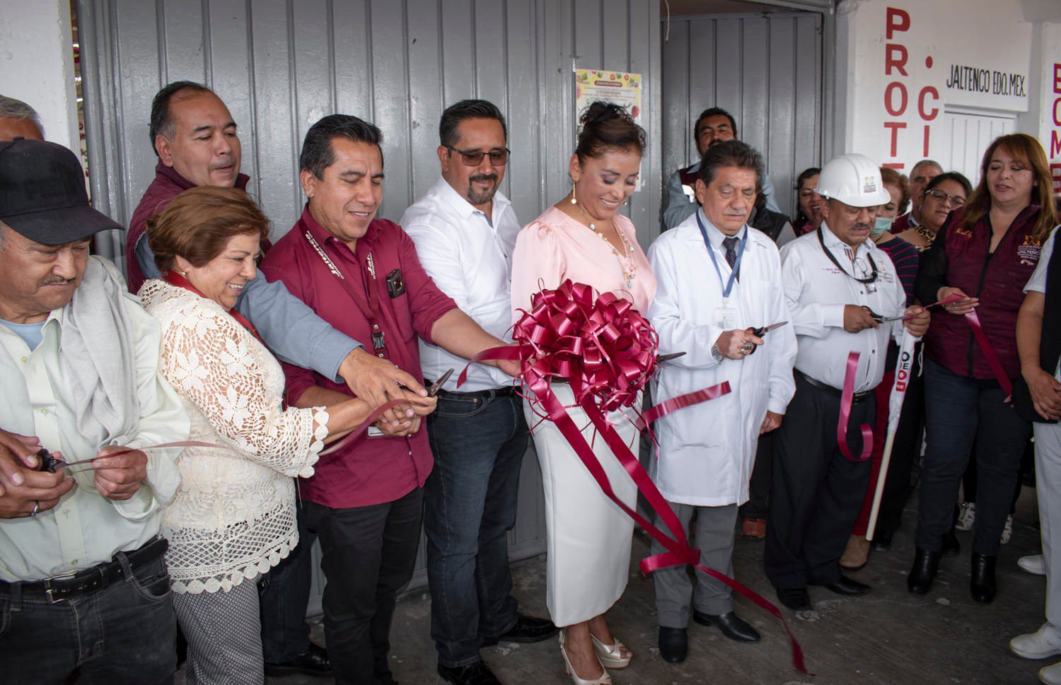 1693495324 258 EL GOBIERNO MUNICIPAL DE JALTENCO ENTREGA REMODELACIONES EN ALBORADA