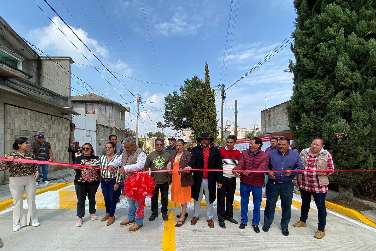 1693507416 EntregaDeObra de la Rehabilitacion con concreto hidraulico de la calle