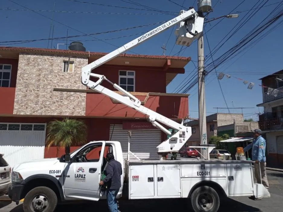 1693514092 SERVICIOS A traves de la Direccion de Alumbrado Publico jpg