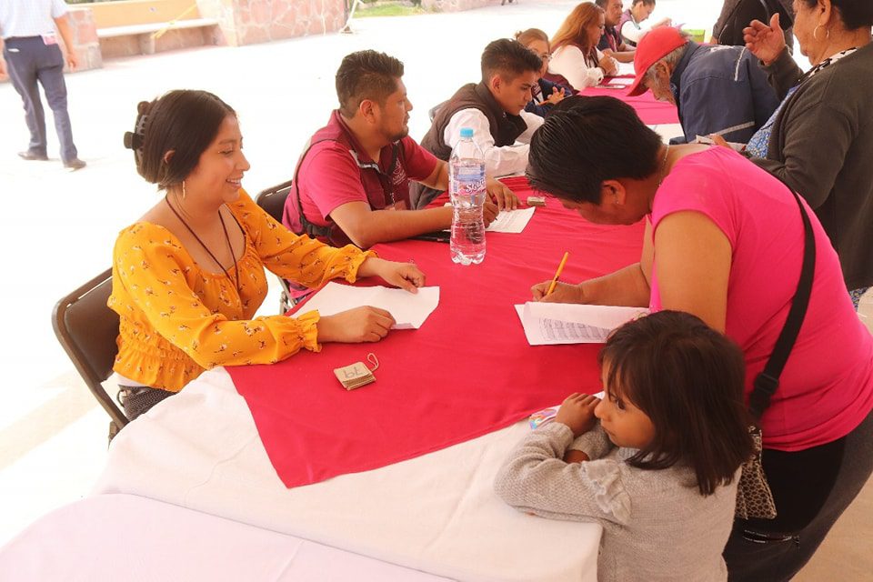 1693515091 278 Continuando con el Programa Sembrando Bienestar el Gobierno Municipal de