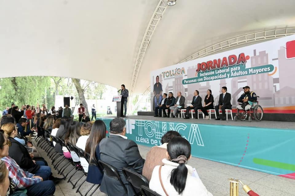 1693515512 99 ¡En Toluca reconocemos a nuestros adultos mayores y personas con