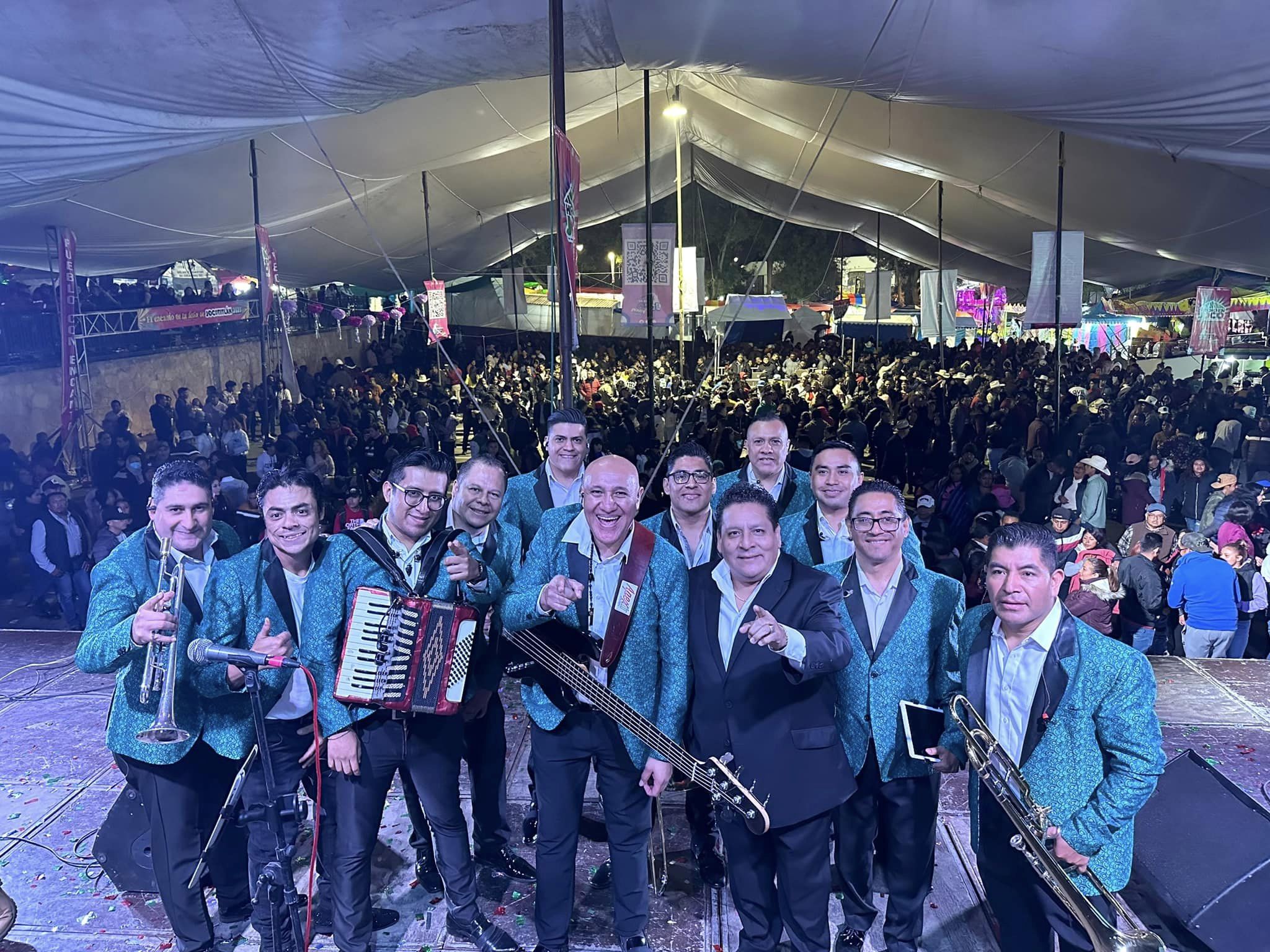 BAILE POPULAR DE VISPERAS DEL ENCANTO DE LA FERIA JOCOTITLAN