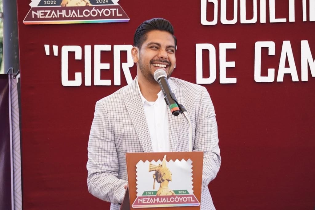 El Presidente Municipal Adolfo Cerqueda Rebollo encabezo la clausura de