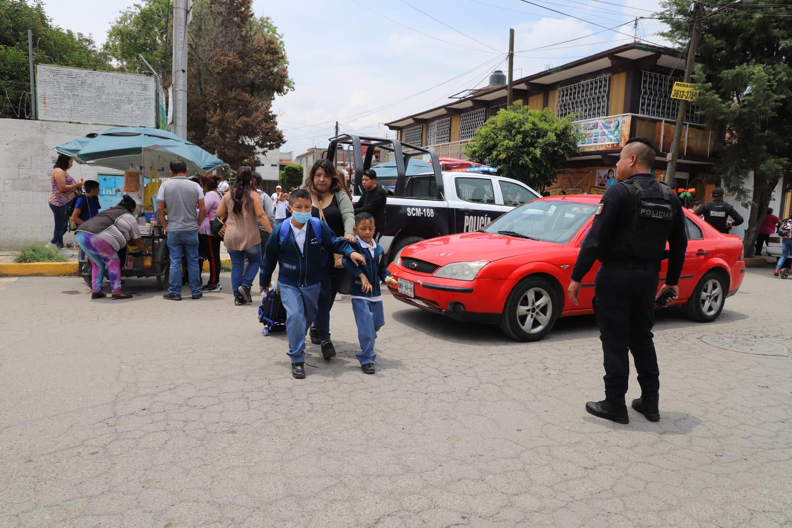 El dia de hoy implementamos el Operativo Regreso a clases