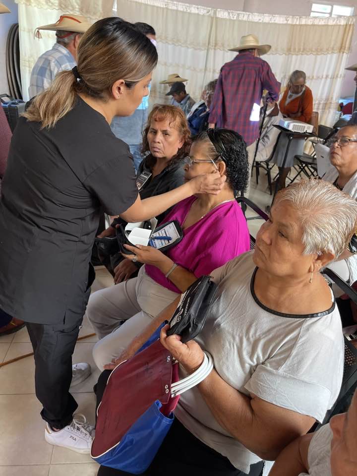 El dia de hoy la Lic Marcela Ruiz Esparza Dominguez