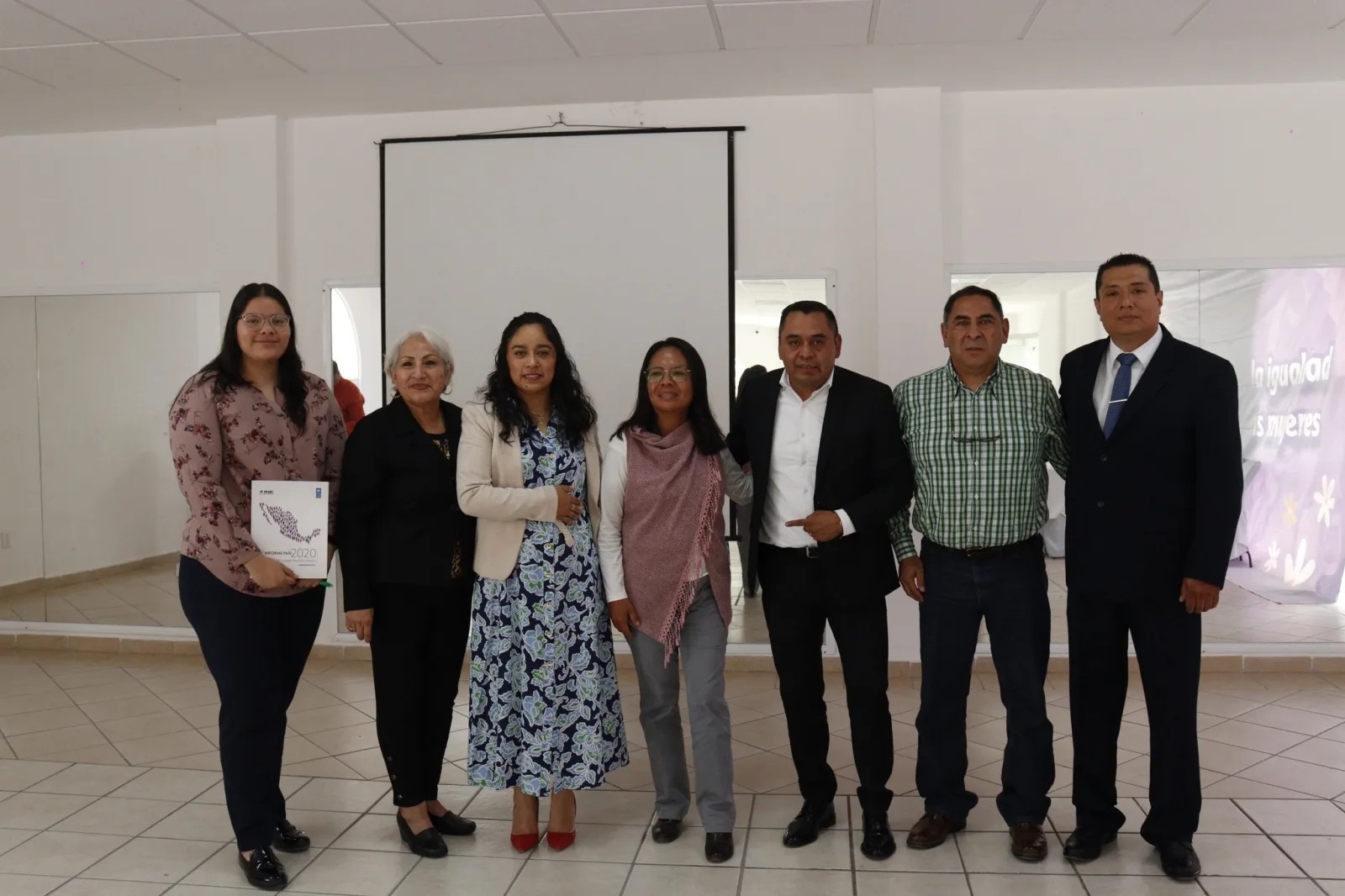 II 𝐈𝐍𝐅𝐎𝐑𝐌𝐄 𝐏𝐀𝐈𝐒 𝟐𝟎𝟐𝟎 Hoy nuestro presidente municipal Andrés Montoya en compañí