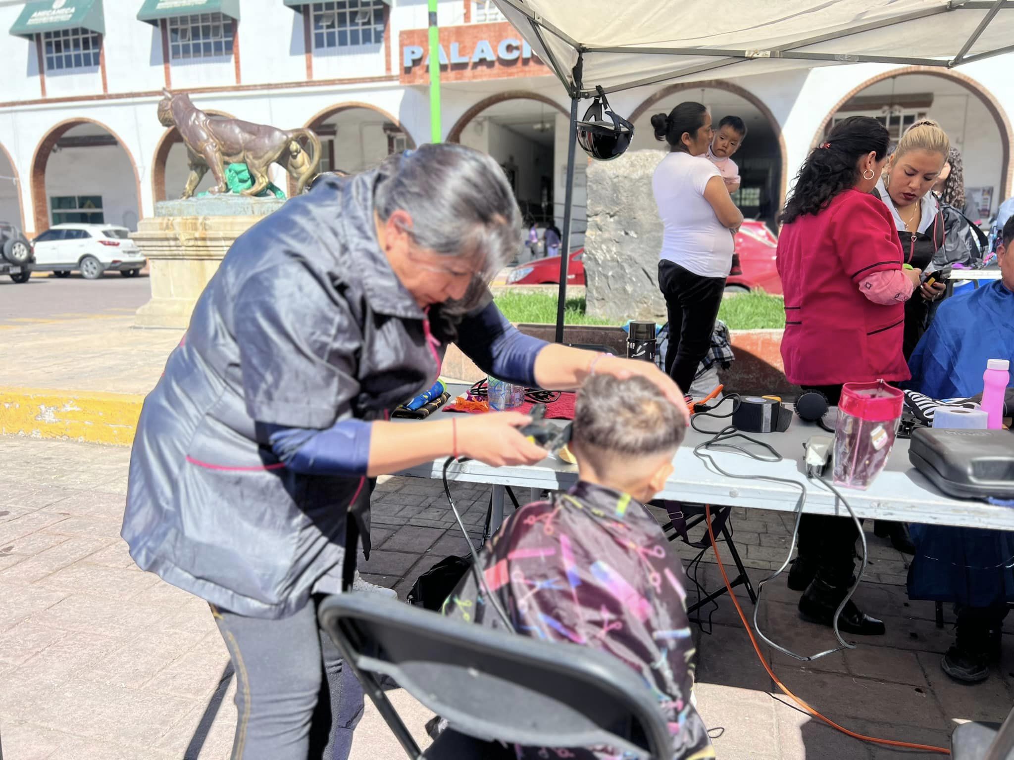 SaludParaTodos Con el objetivo de apoyar la economia de