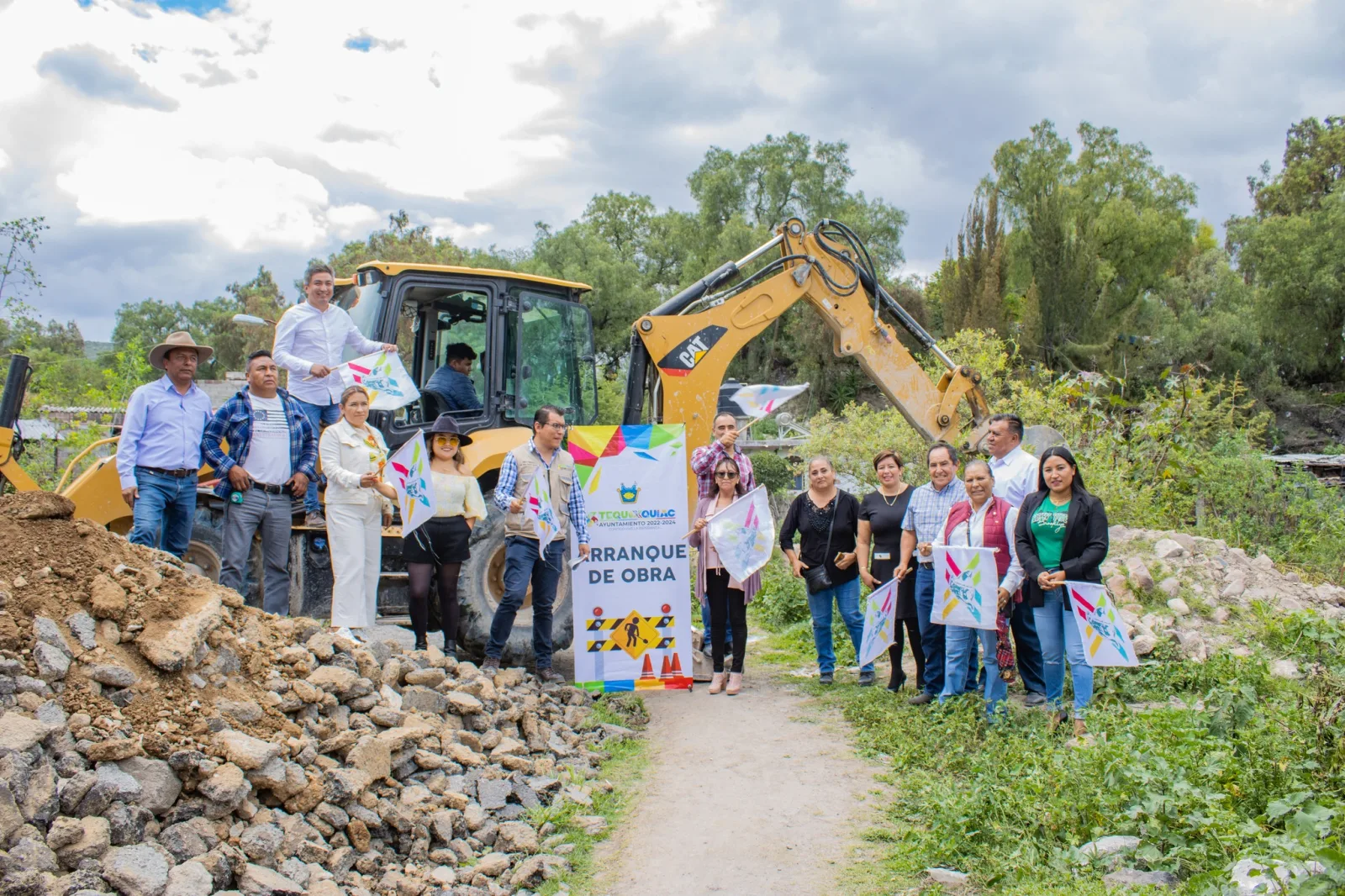 ¡ARRANQUE DE OBRA El Ayuntamiento Municipal dio el banderazo de scaled