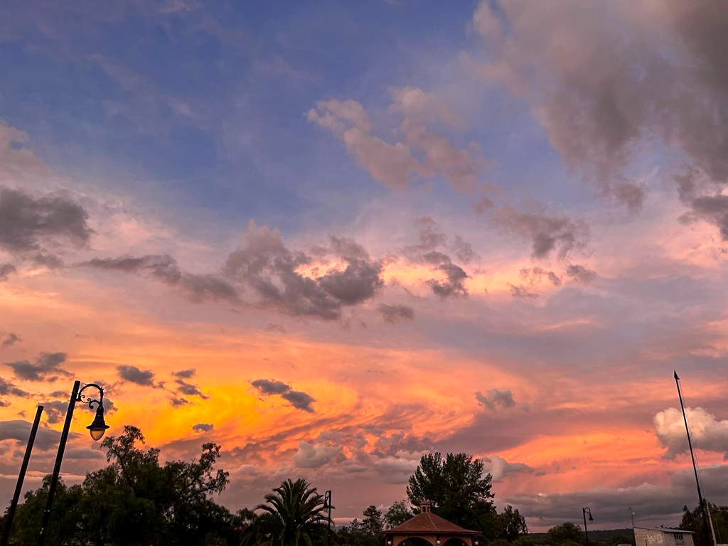 ¡El cielo de los atardeceres en Nopaltepec se ha tenido