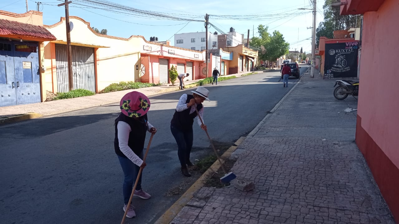 ¡Preparando el camino para nuestras fiestas patronales en Nopaltepec Por